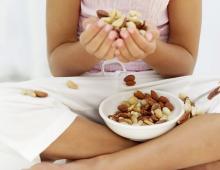 Грецкие орехи, польза и вред для организма, сколько нужно съесть