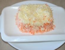 Как вкусно приготовить салат из моркови с сыром